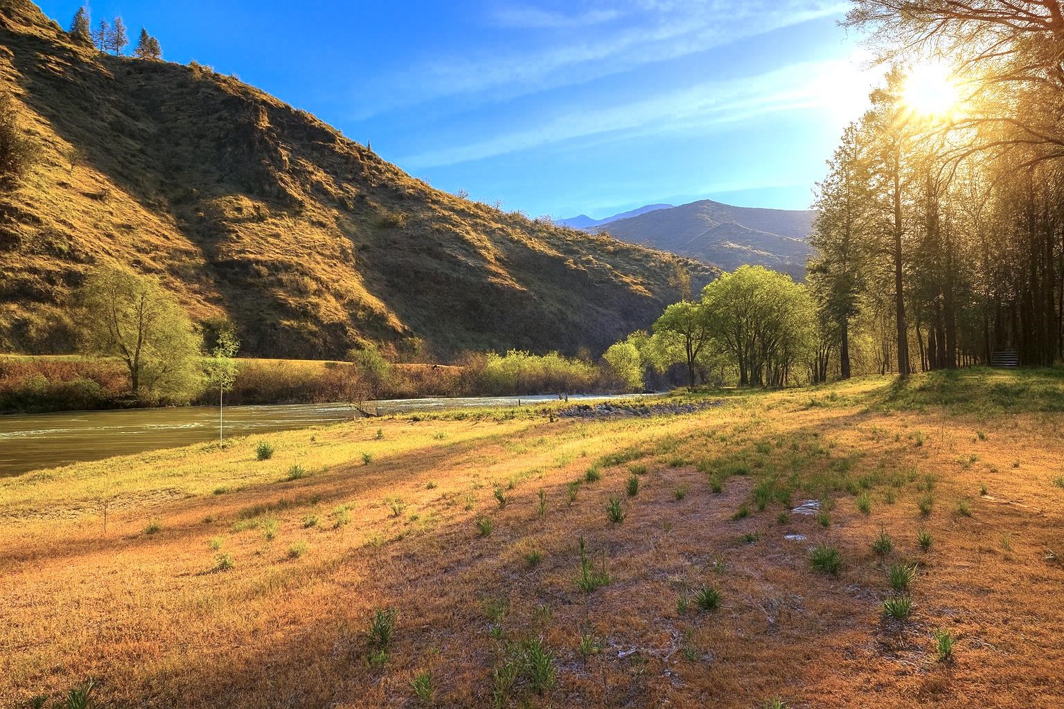 11601 Klamath River Rd