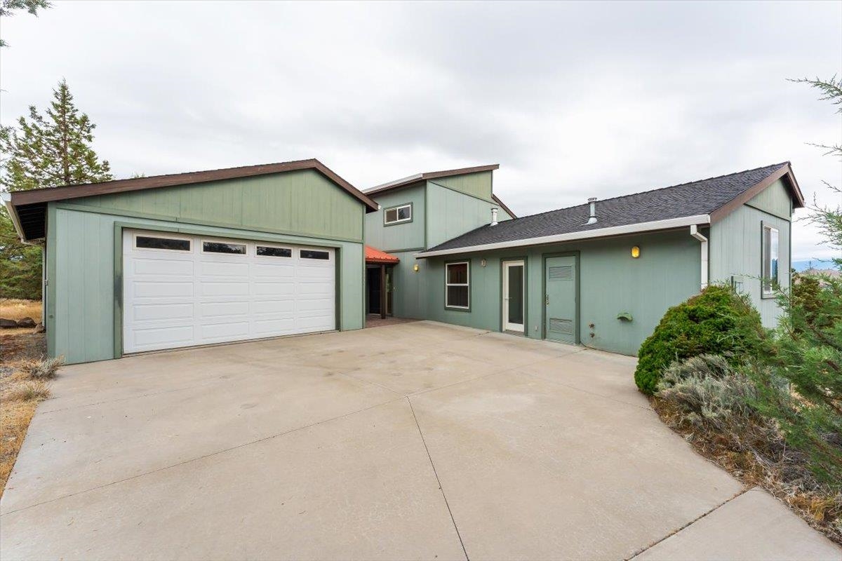 15014 Mountain Wood Dr