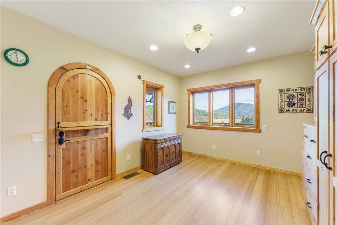 13747 Rattlesnake Creek Rd