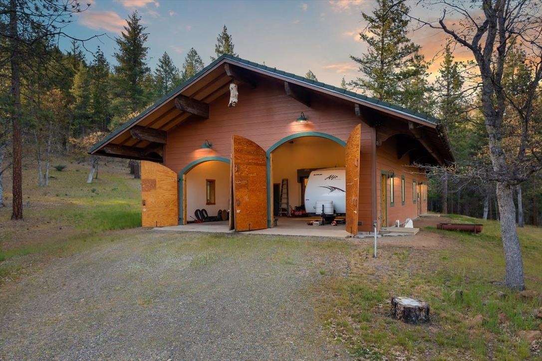 13747 Rattlesnake Creek Rd