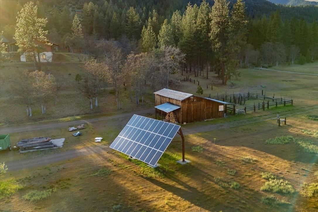 13747 Rattlesnake Creek Rd