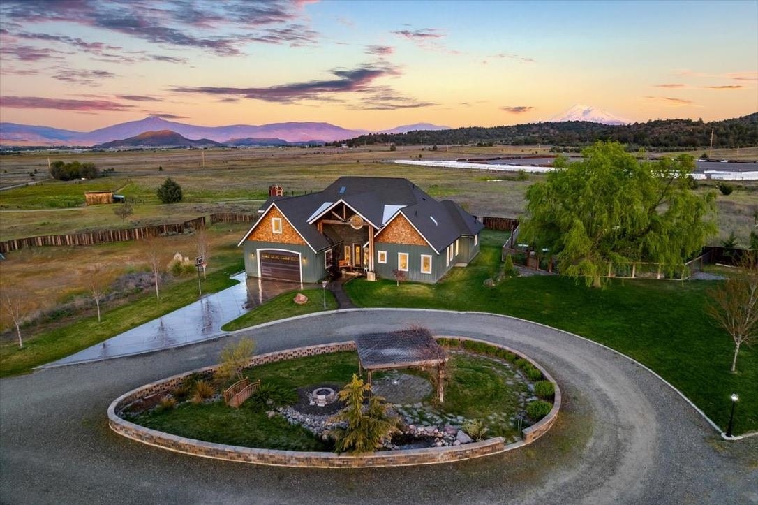 1521 Phillipe Ln