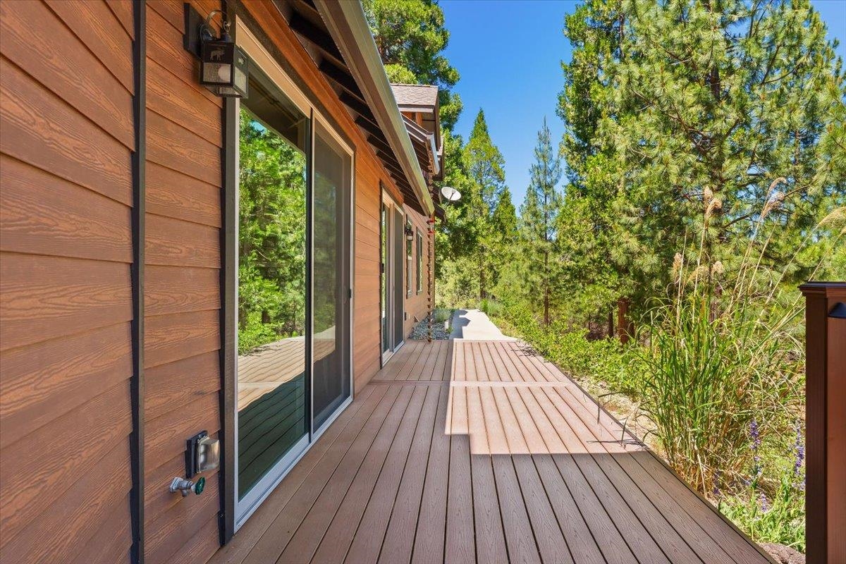 2331 Mountain View Dr
