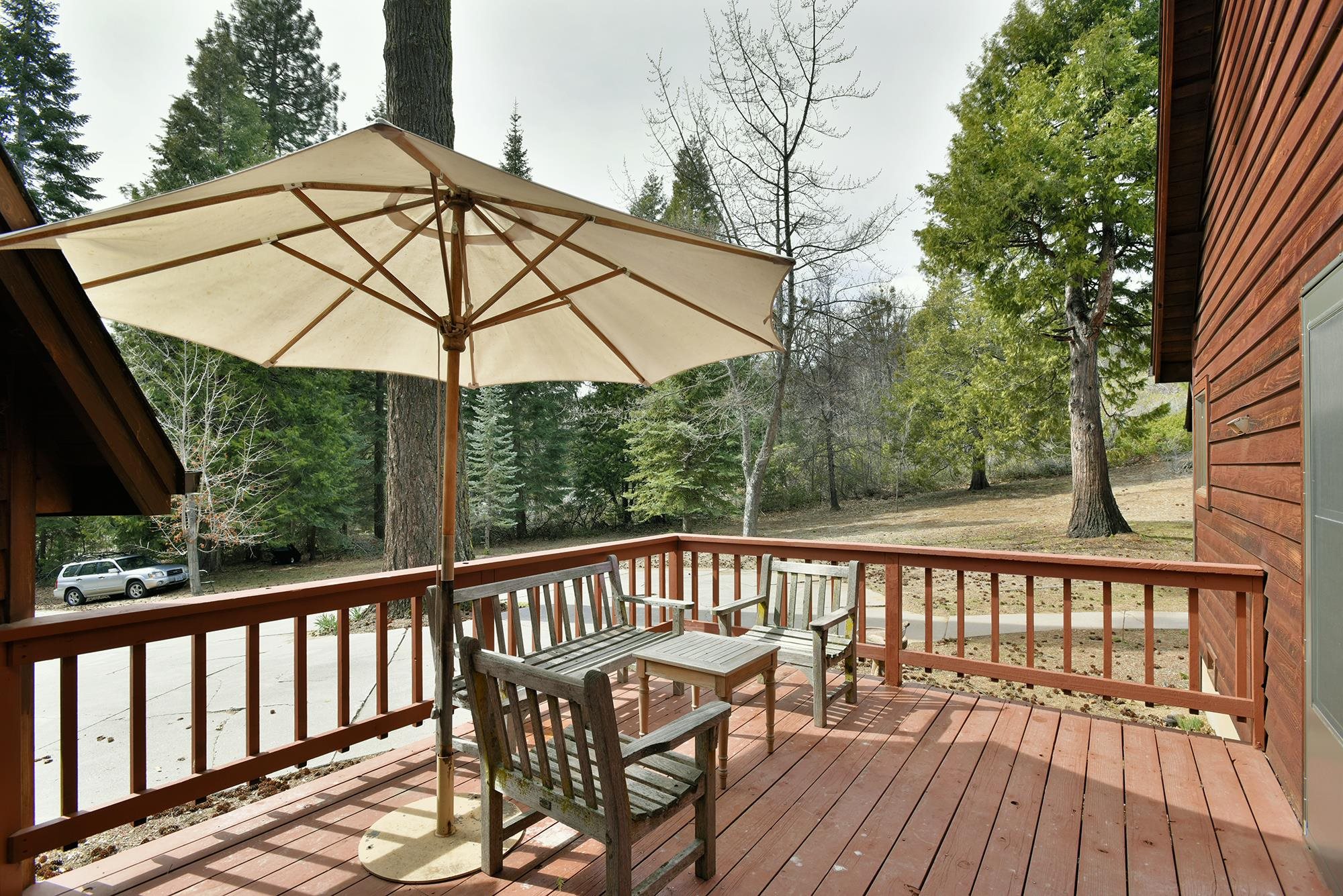 1517 Eddy Dr.