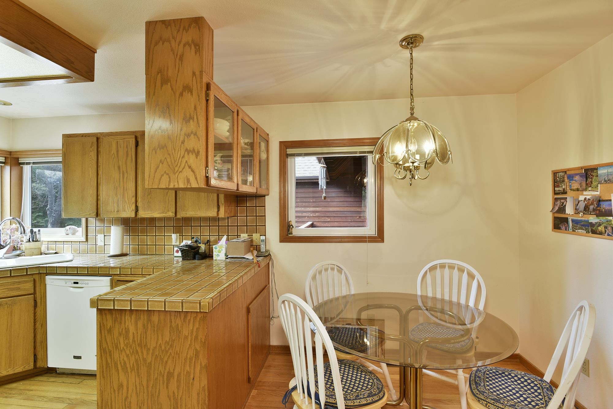1517 Eddy Dr.