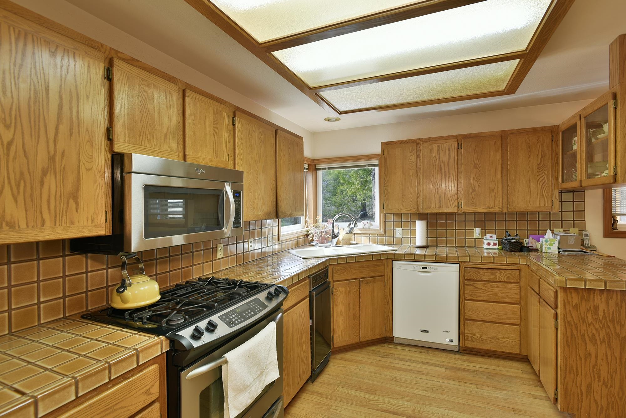 1517 Eddy Dr.