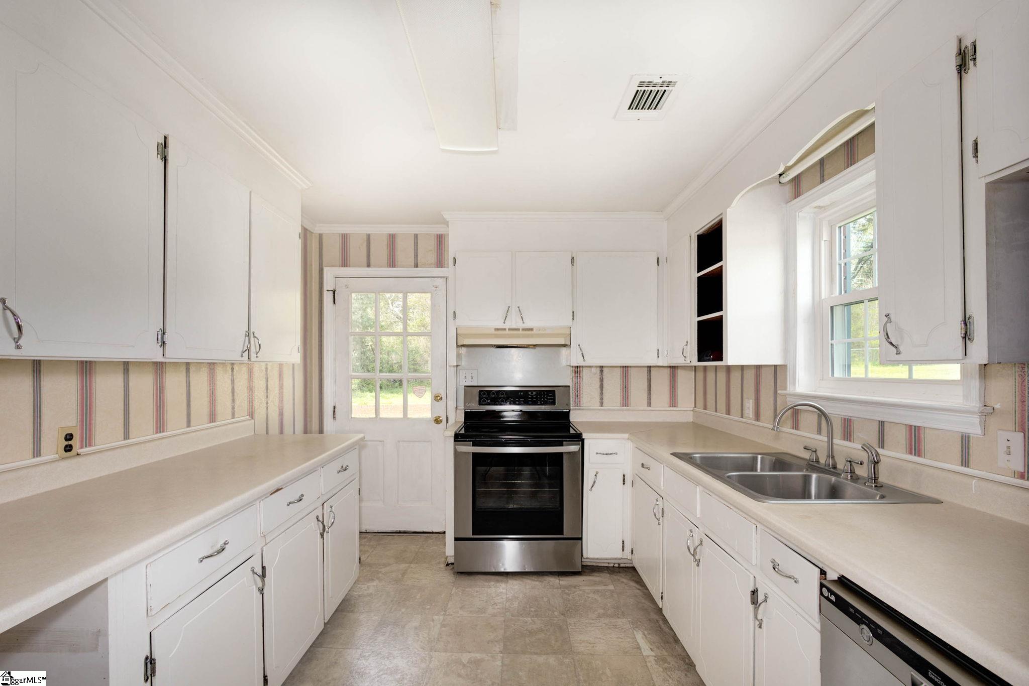 412 Hammett Bridge Road