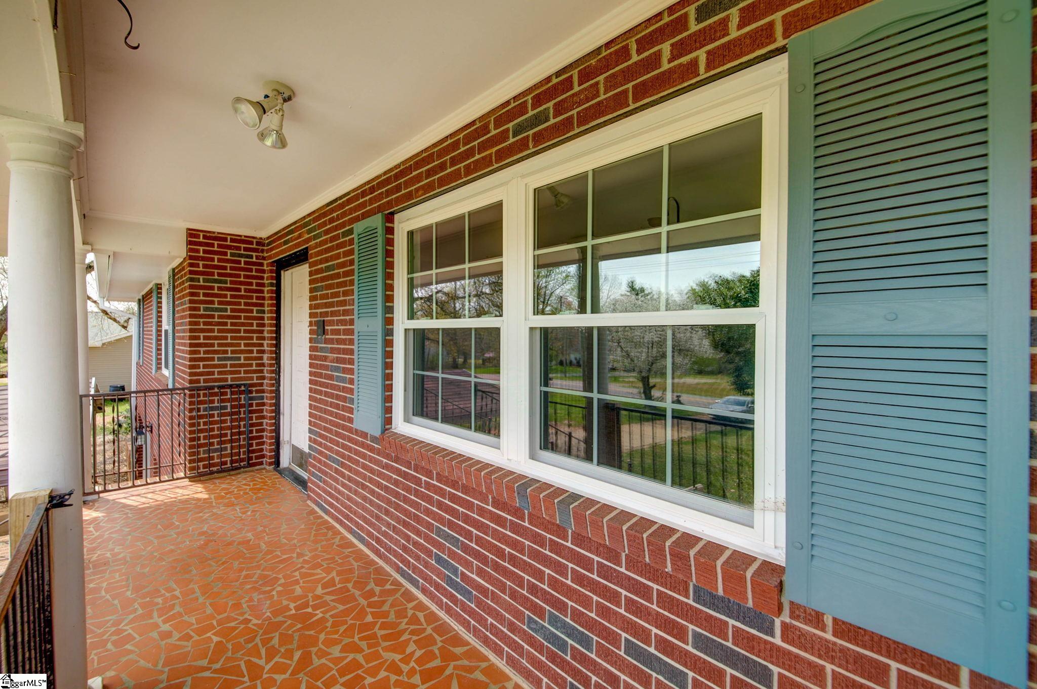 412 Hammett Bridge Road