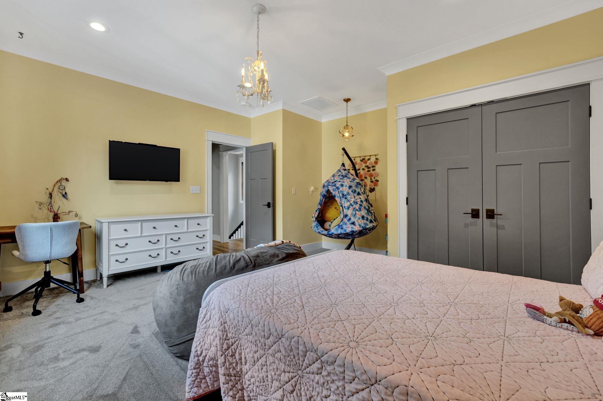 505 Mountain View Road