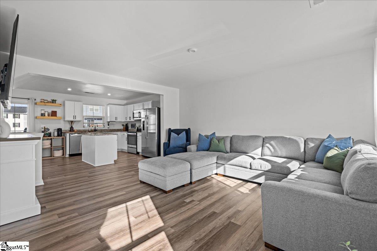 208 Maple Forge Trail