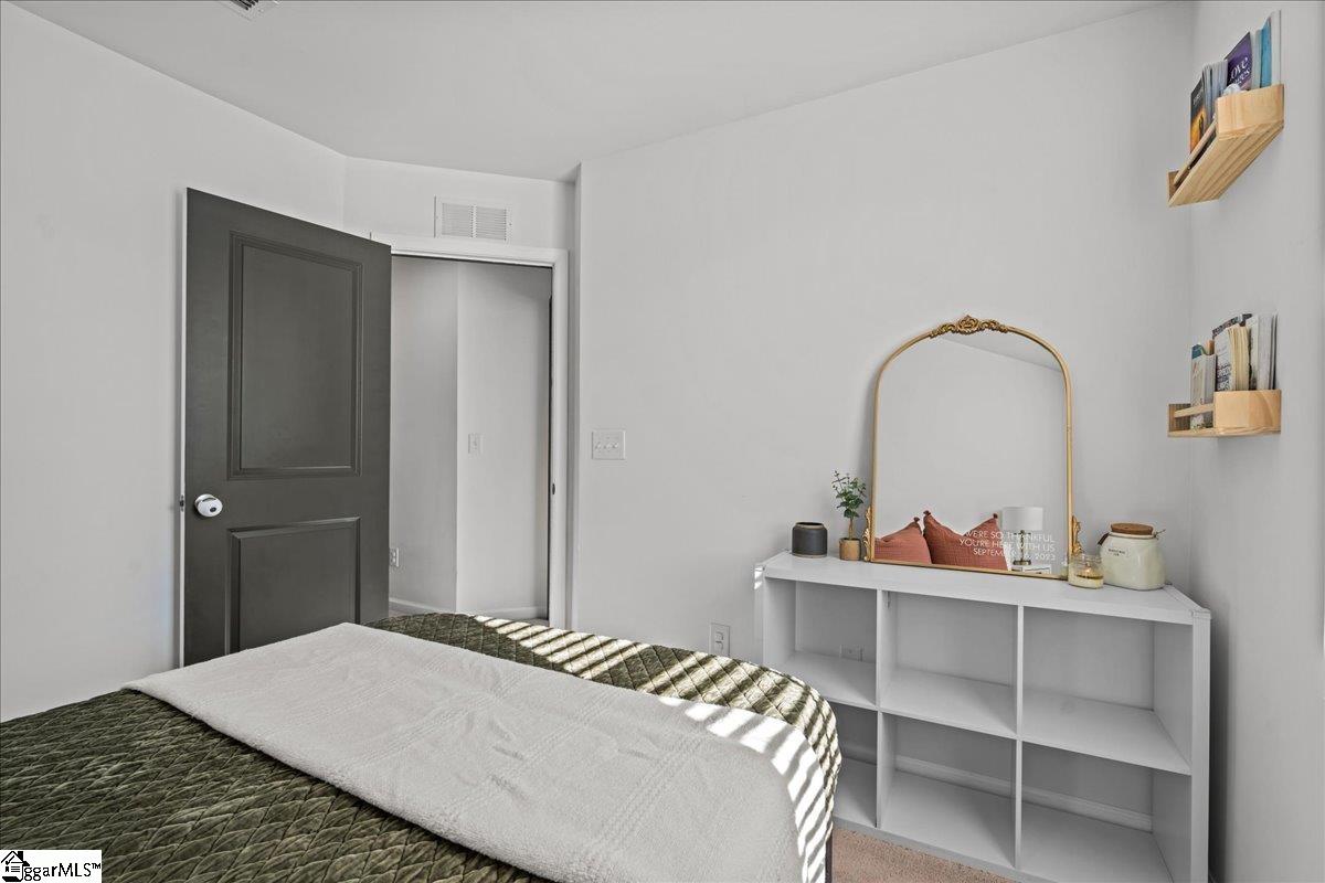 208 Maple Forge Trail