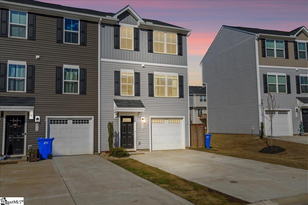 208 Maple Forge Trail