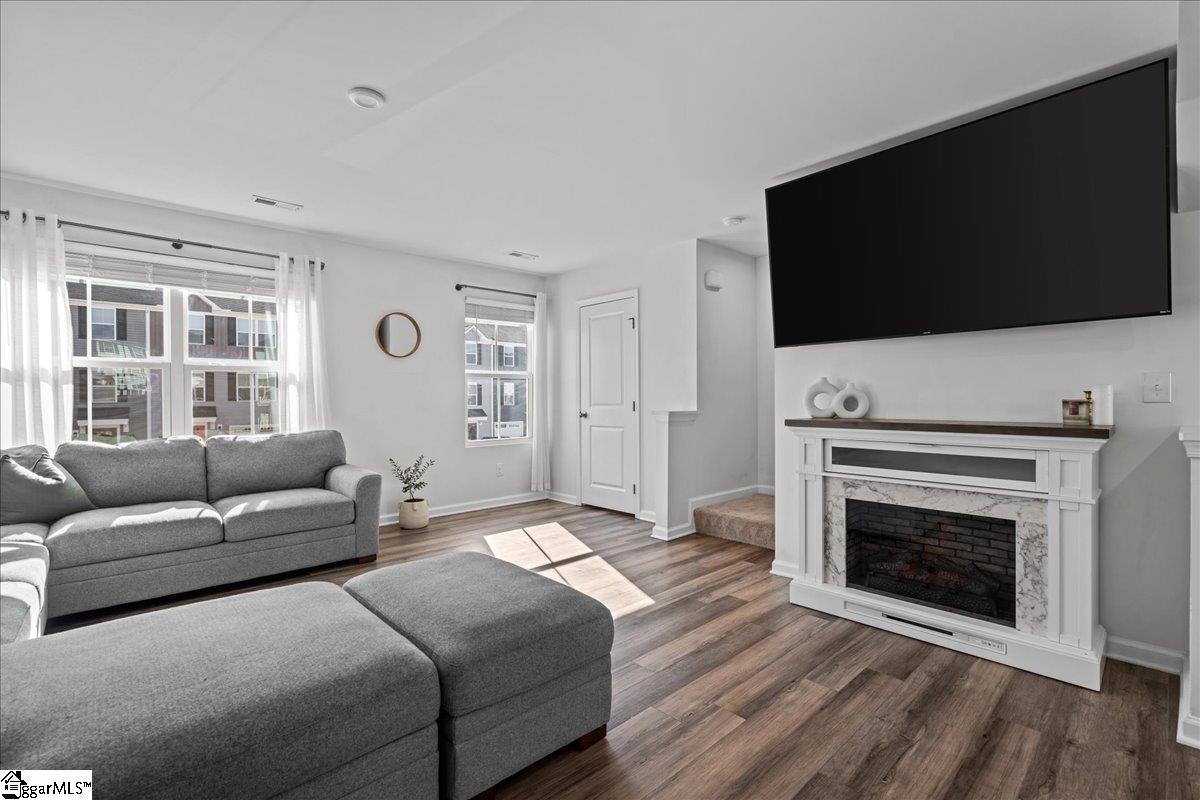 208 Maple Forge Trail