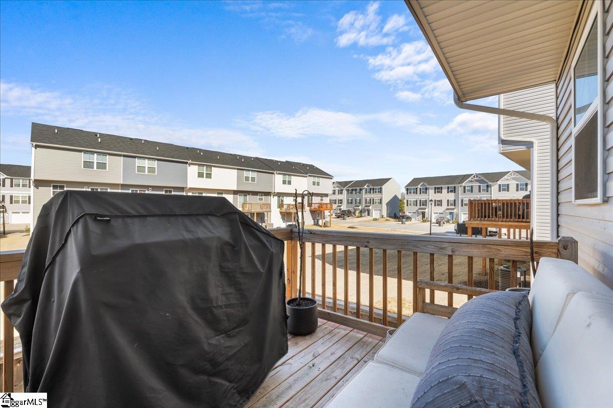 208 Maple Forge Trail