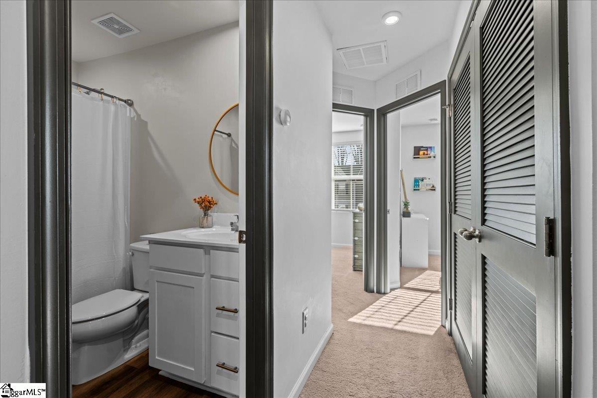 208 Maple Forge Trail