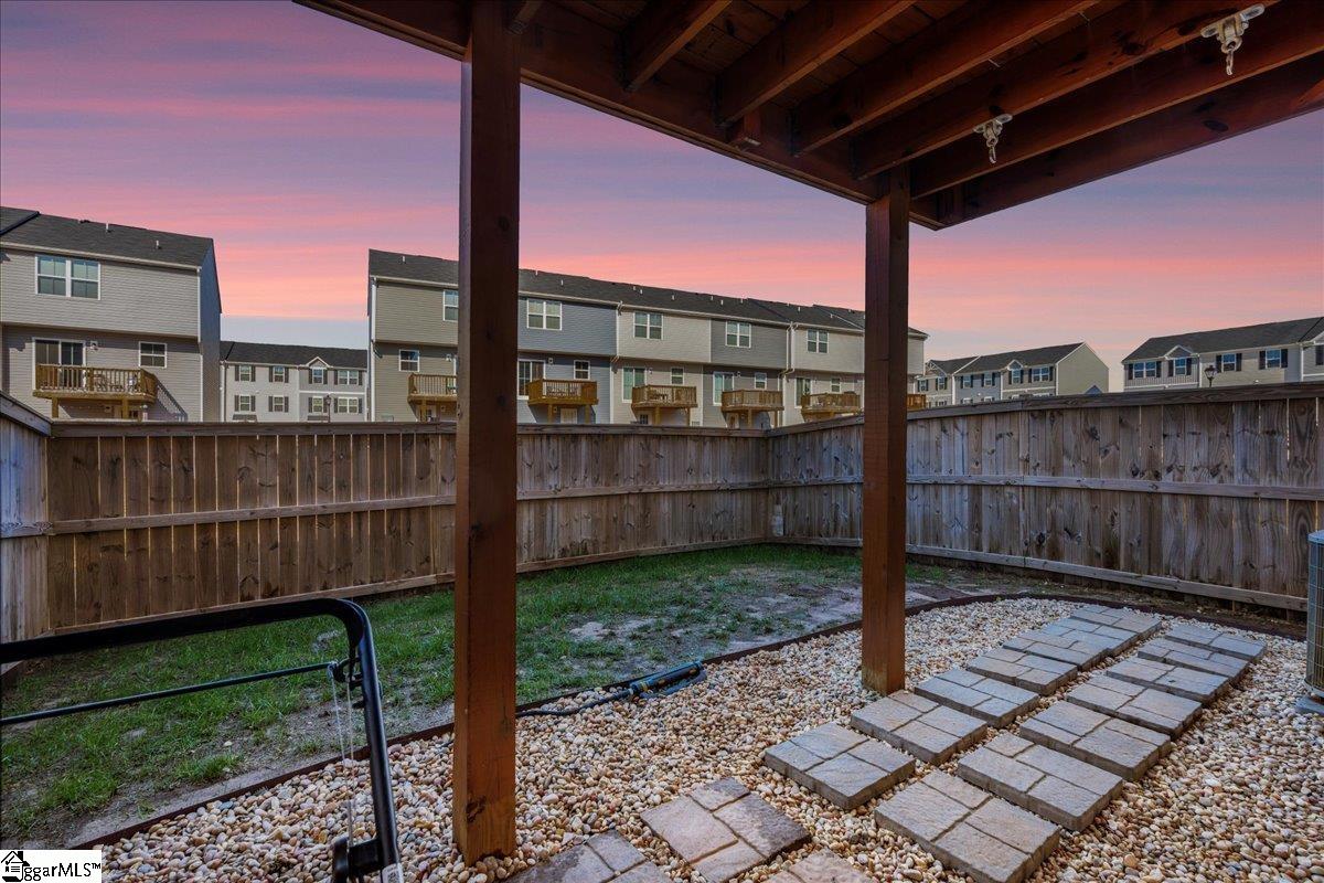 208 Maple Forge Trail