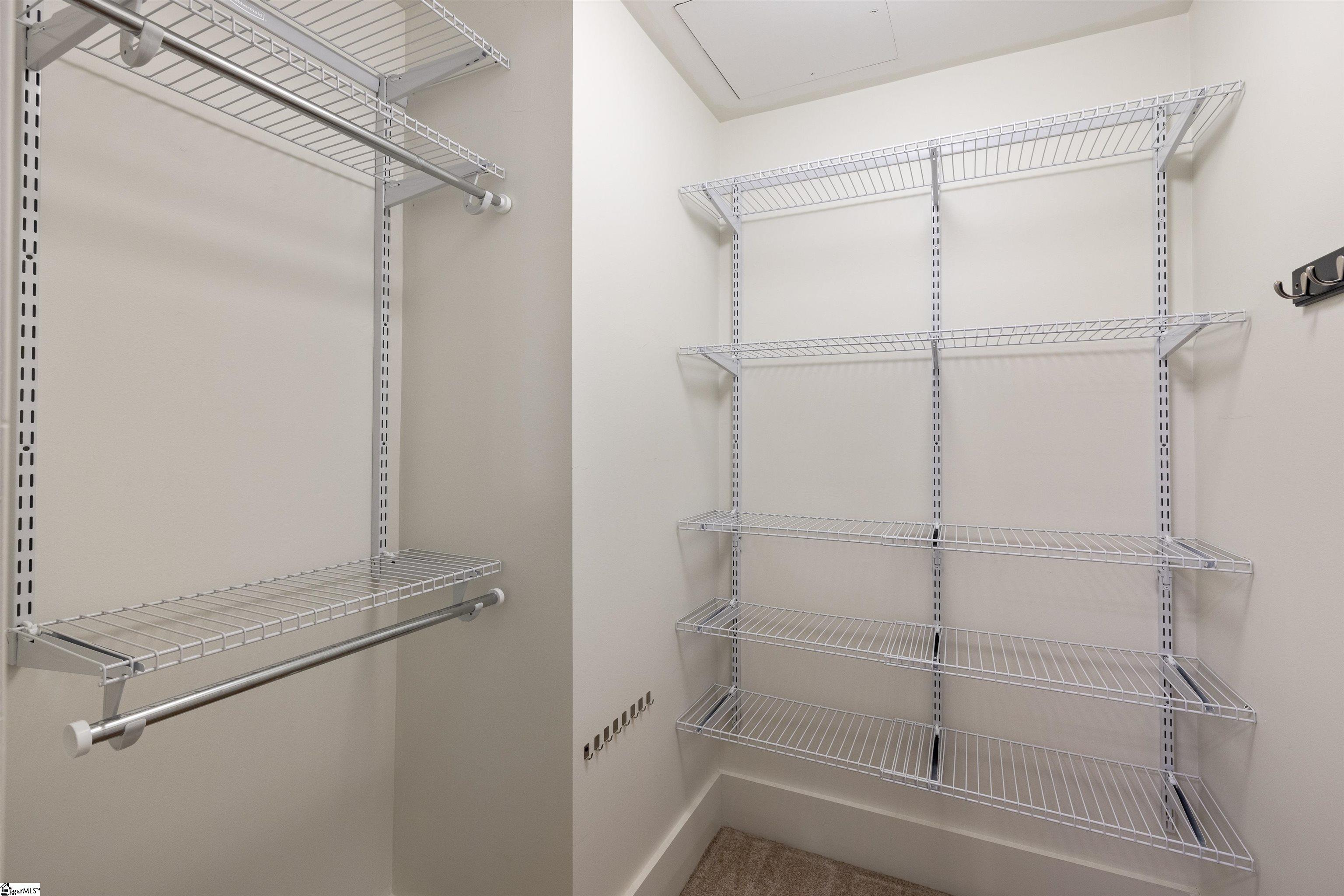 111 E Mcbee Avenue Unit 202