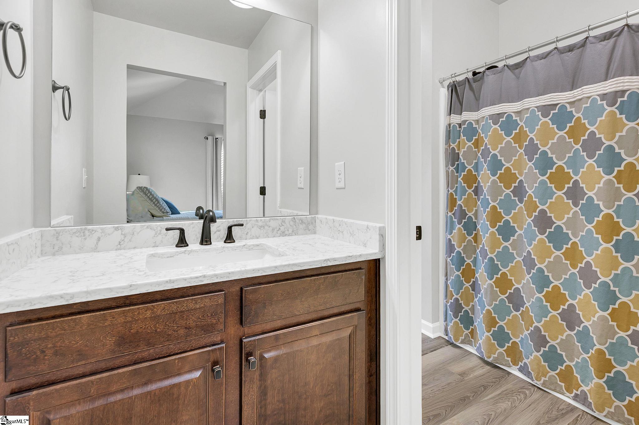 64 Governors Lake Way