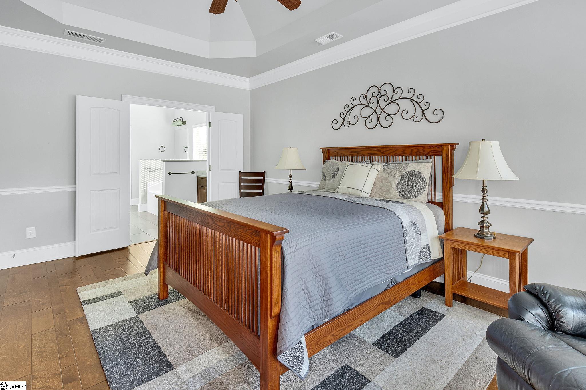 64 Governors Lake Way