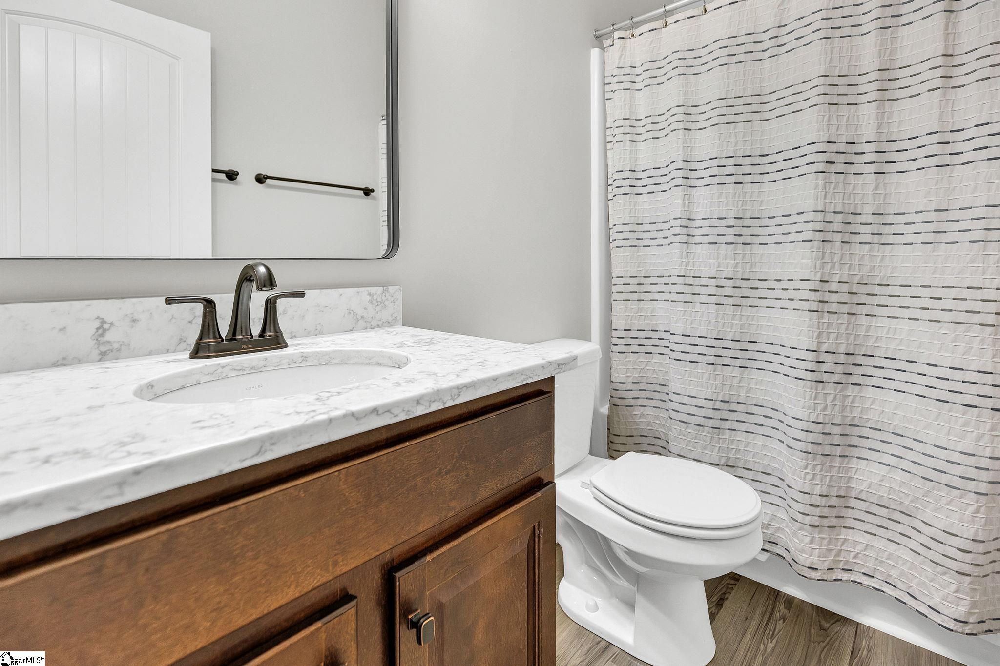 64 Governors Lake Way