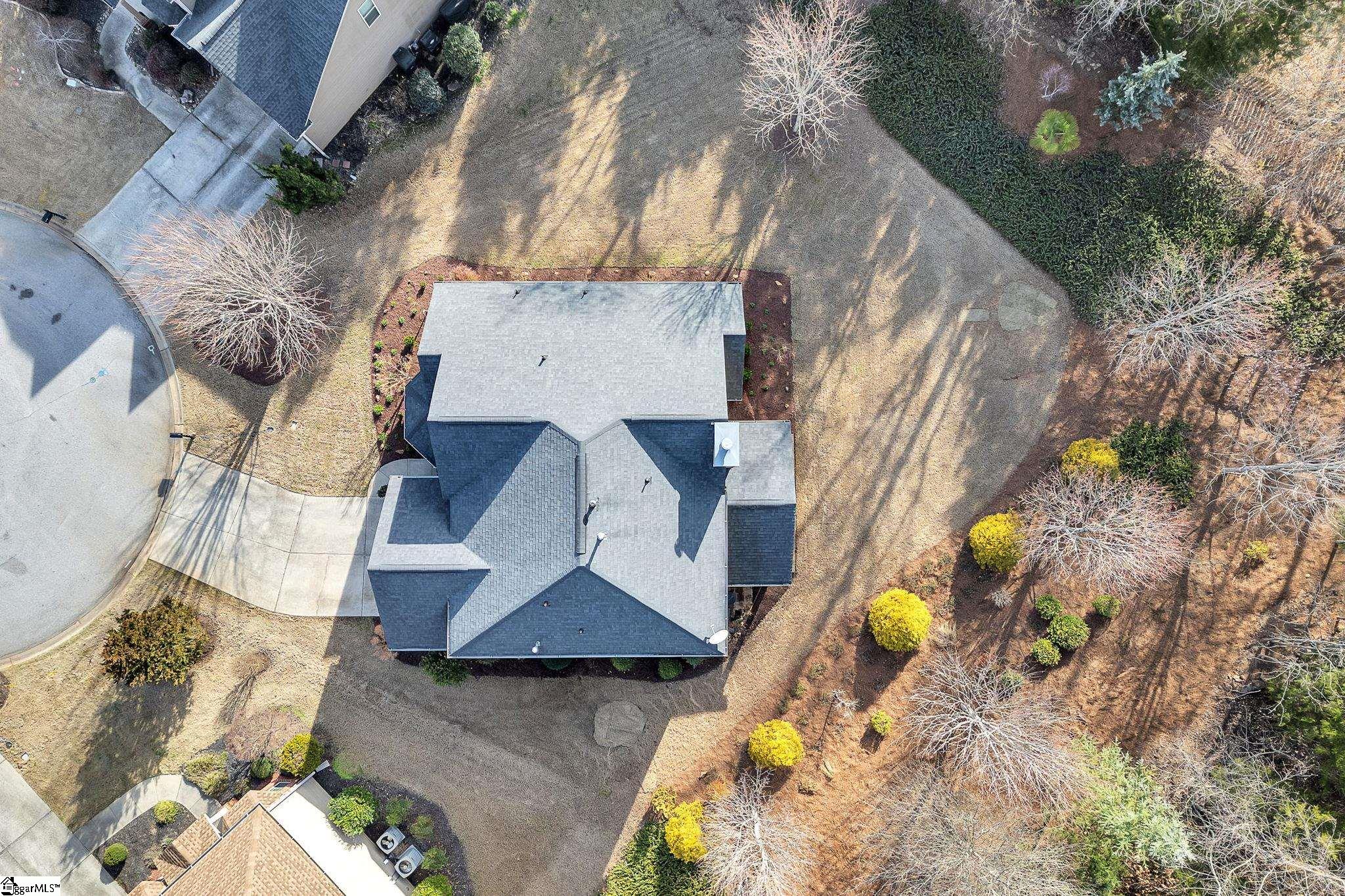 64 Governors Lake Way