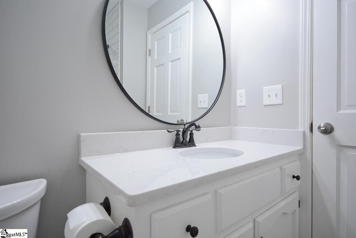 109 Cobblestone Road