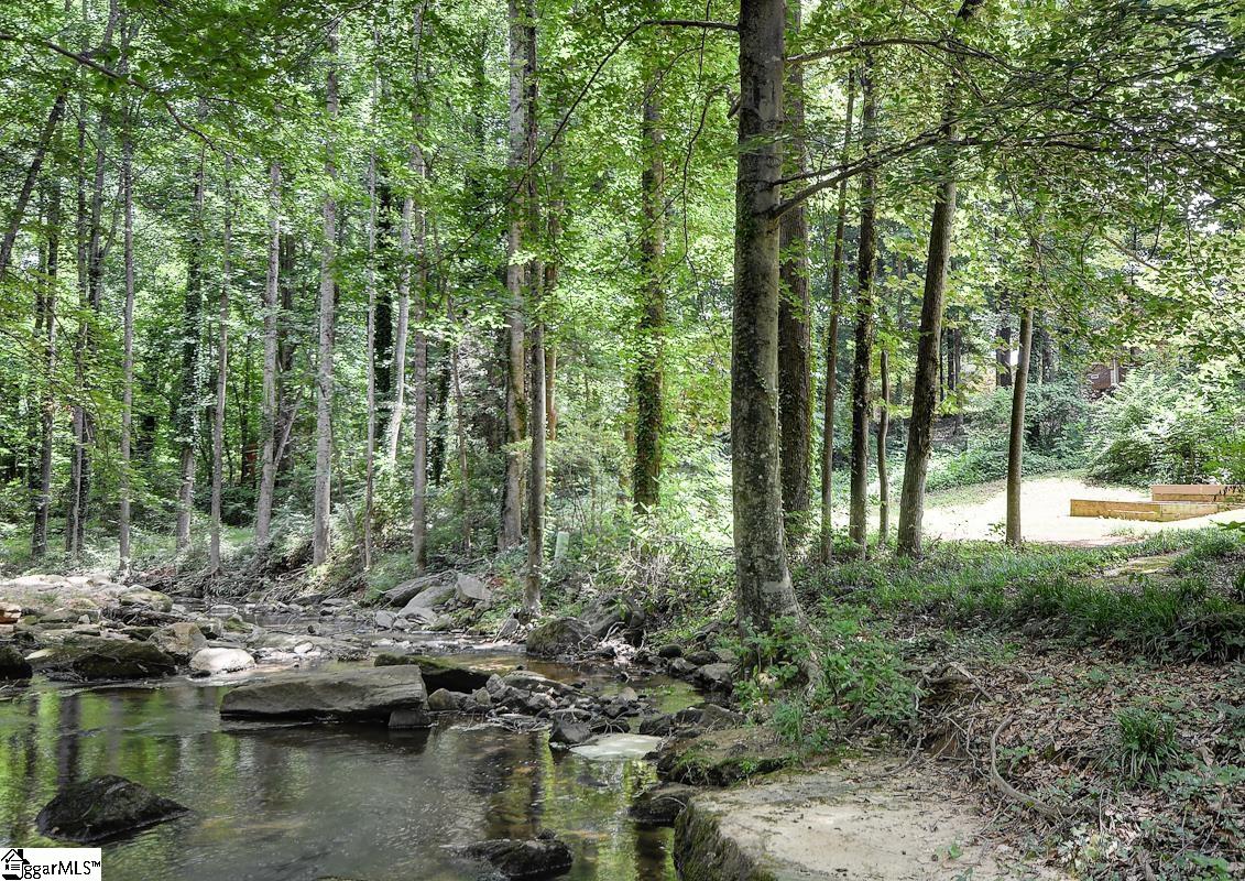 109 Cobblestone Road