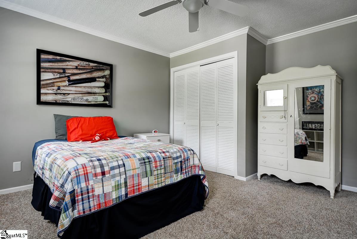 109 Cobblestone Road