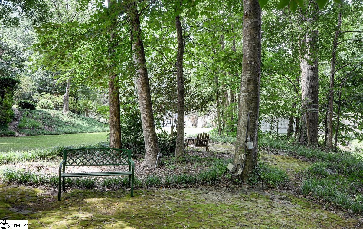 109 Cobblestone Road