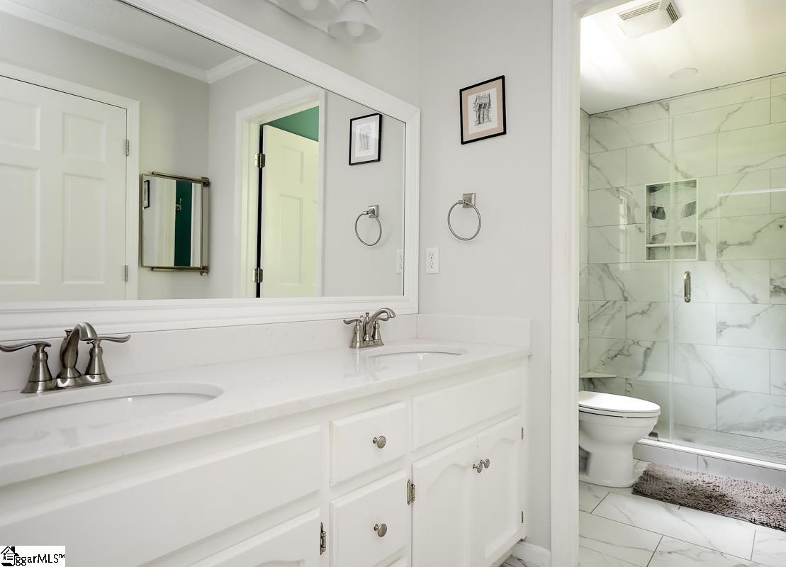 109 Cobblestone Road