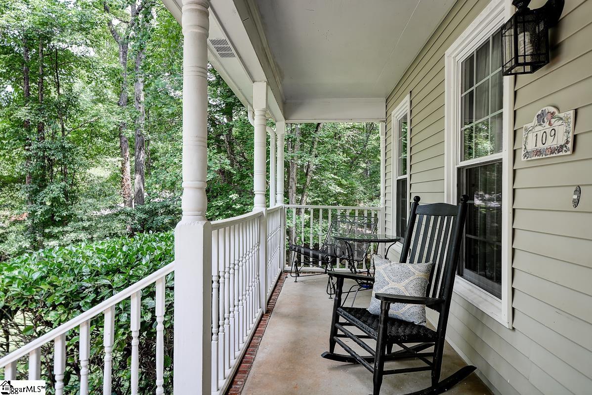 109 Cobblestone Road