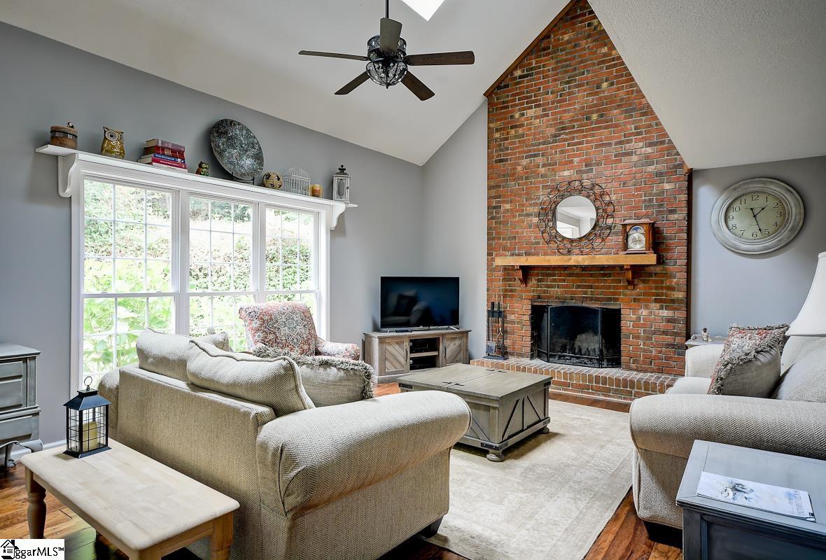 109 Cobblestone Road