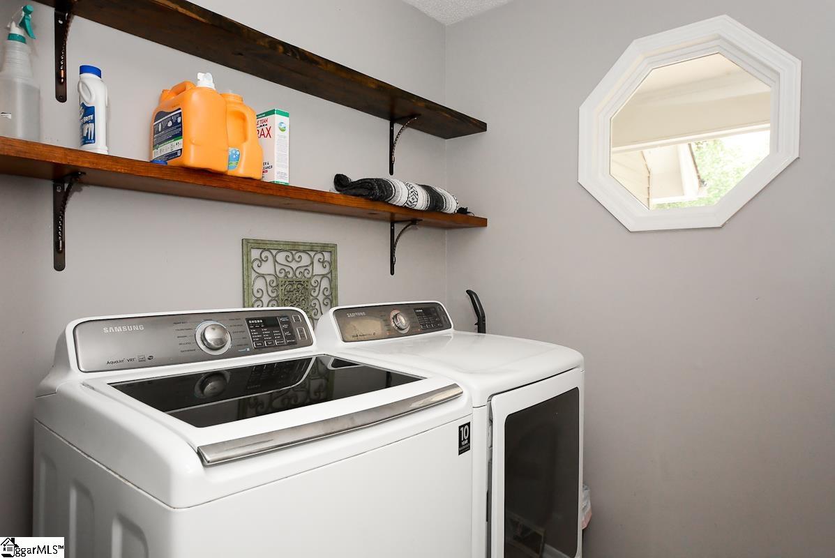 109 Cobblestone Road