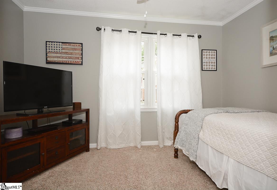 109 Cobblestone Road