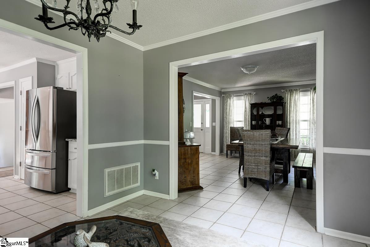 109 Cobblestone Road