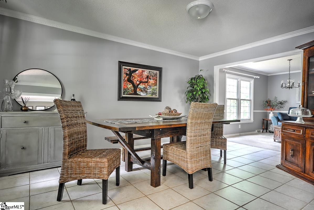 109 Cobblestone Road