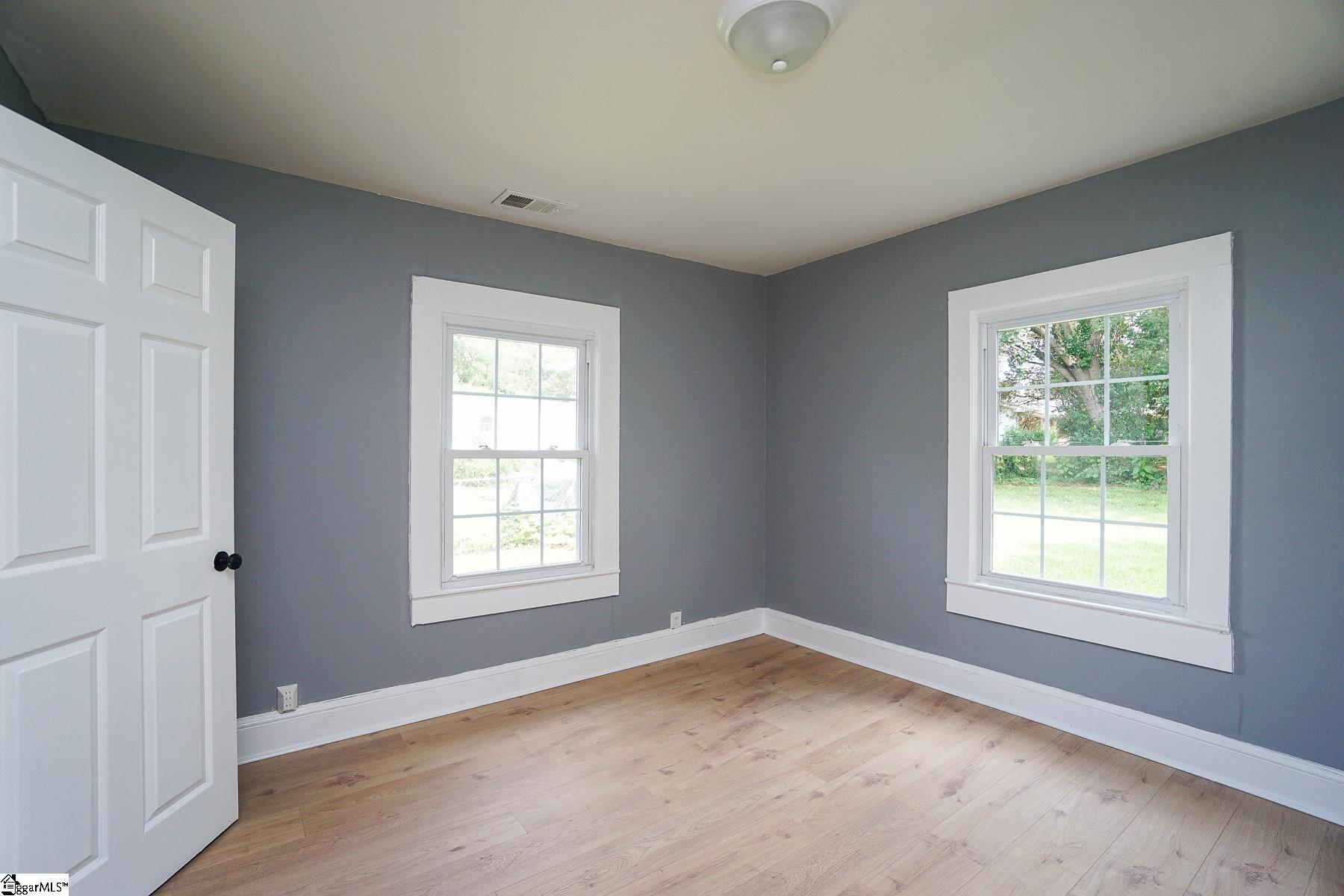 4 School Street Extension