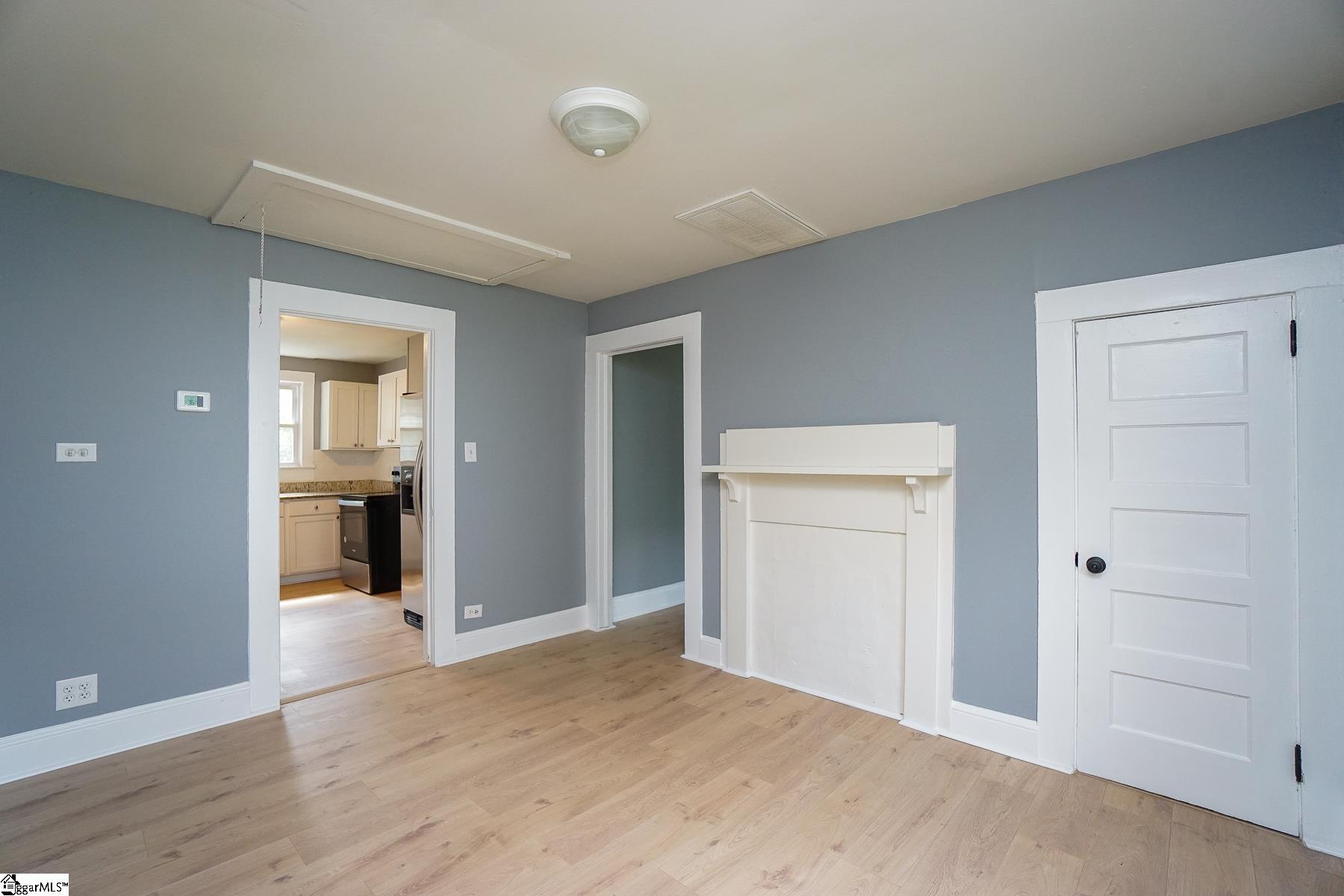 4 School Street Extension