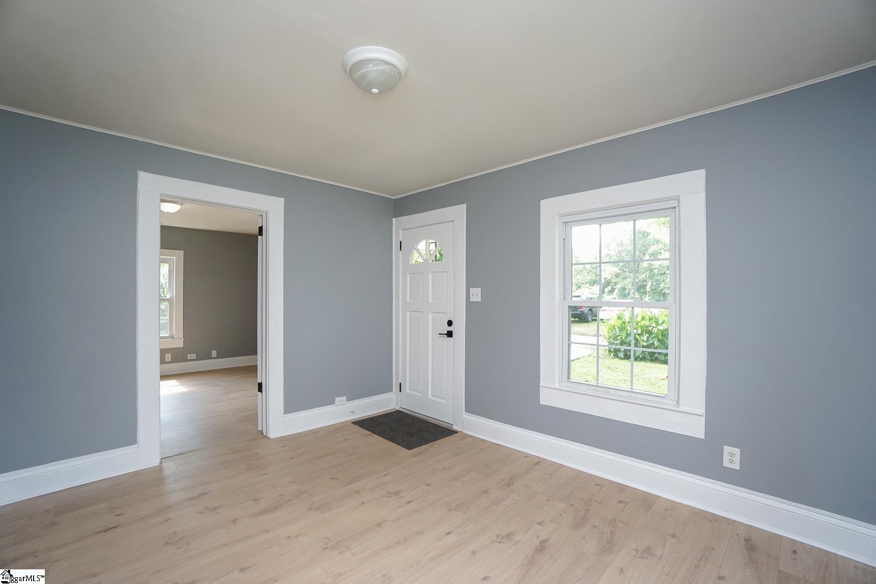 4 School Street Extension