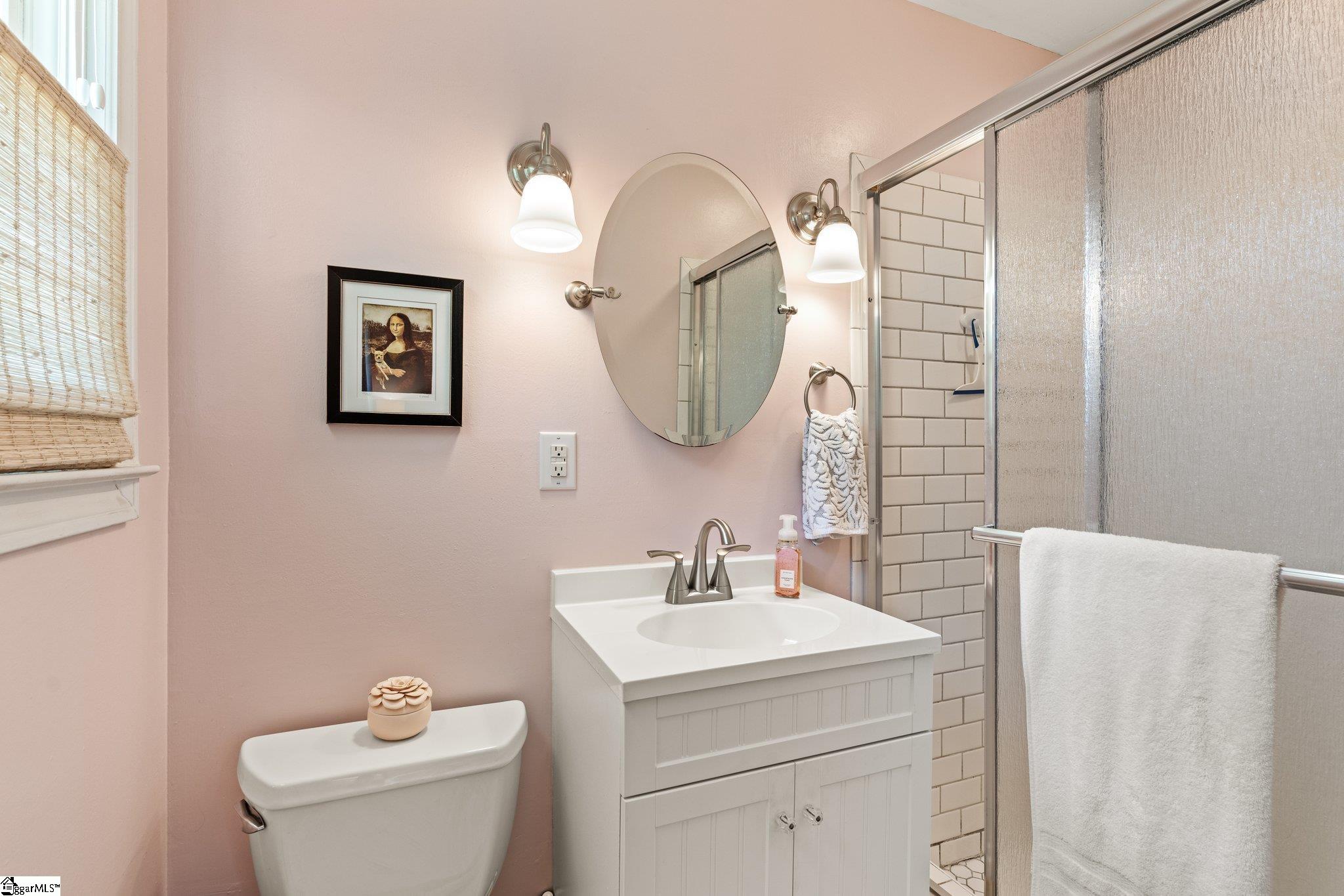 310 Rollingreen Road