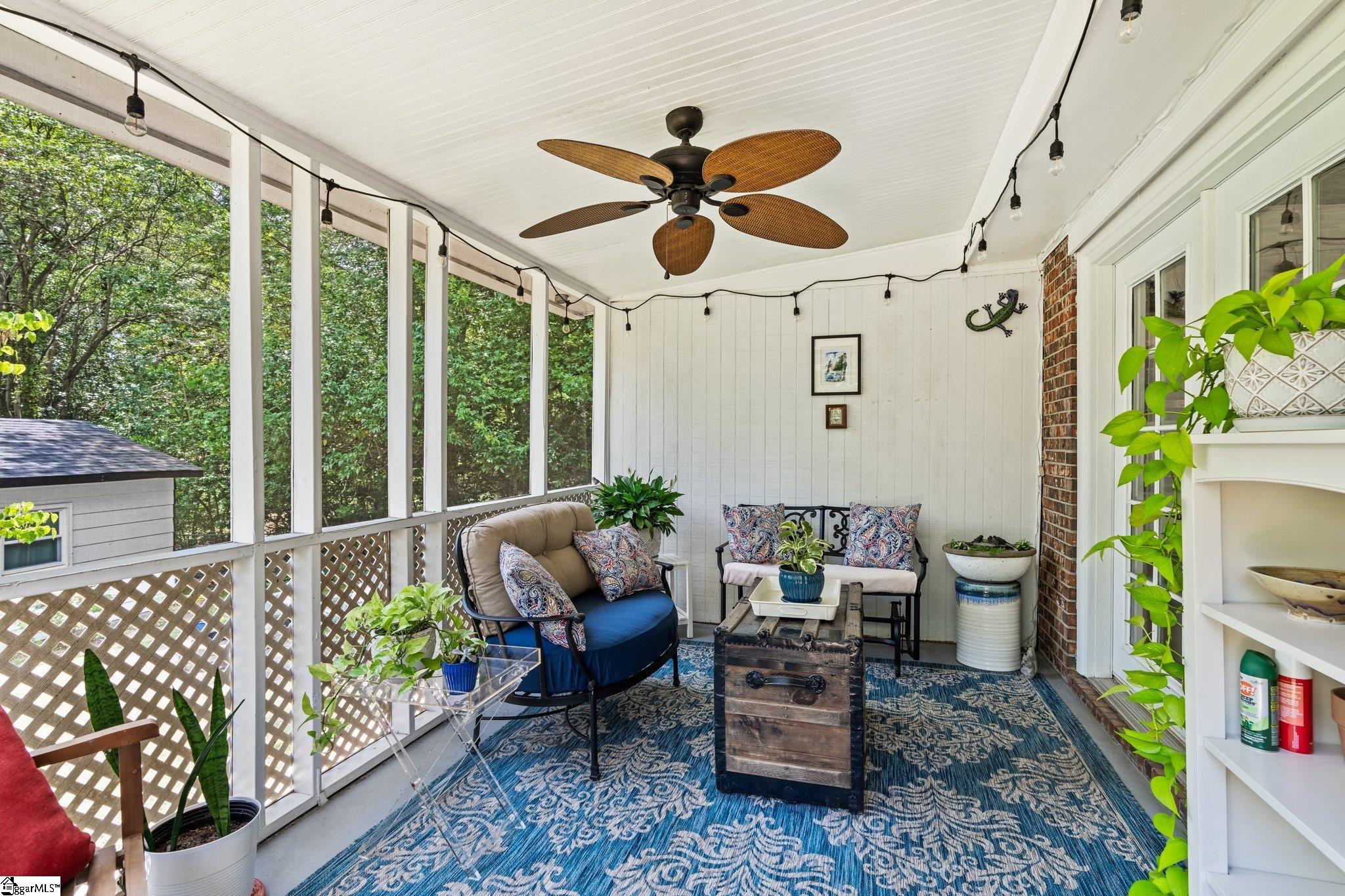 310 Rollingreen Road