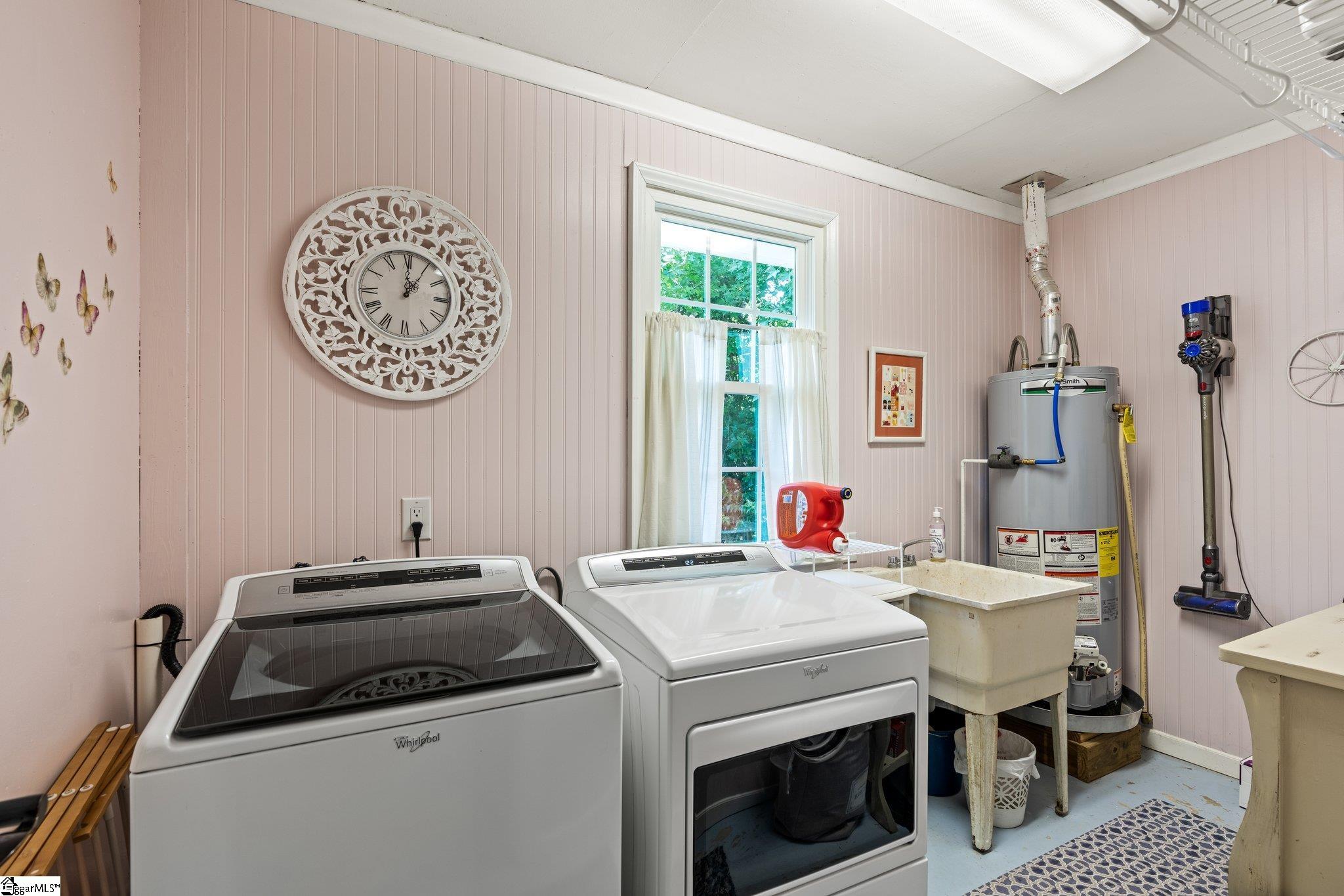 310 Rollingreen Road