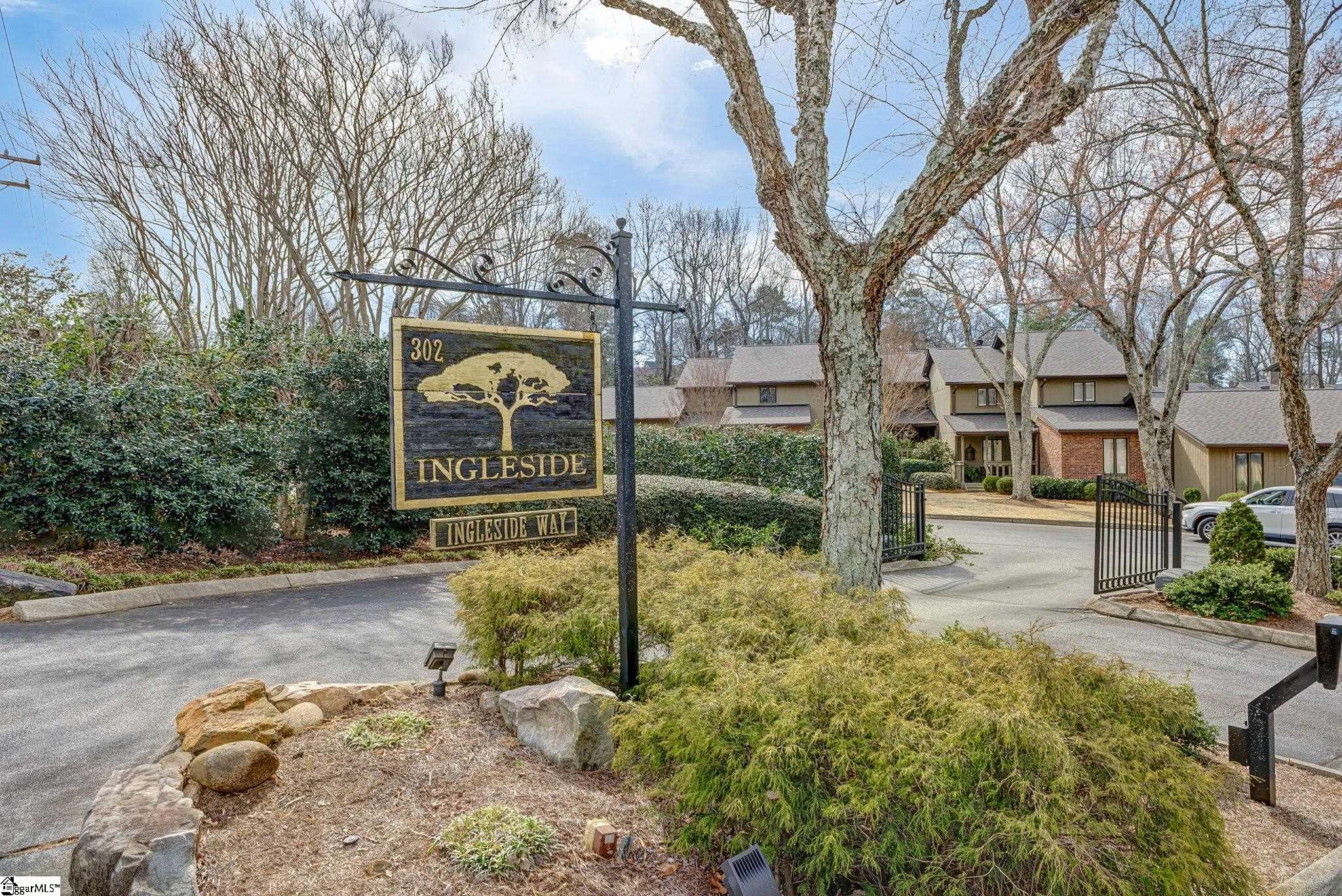 212 Ingleside Way
