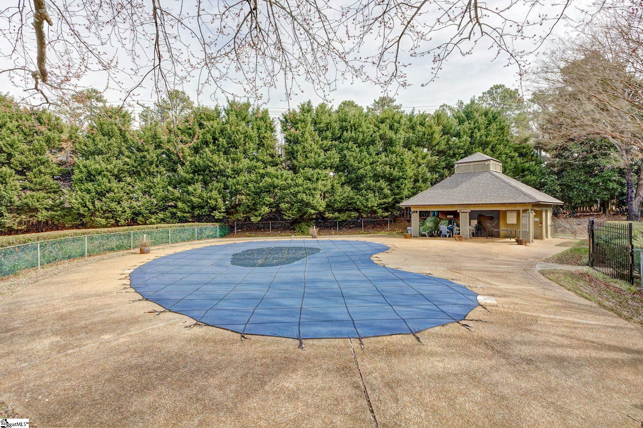 212 Ingleside Way