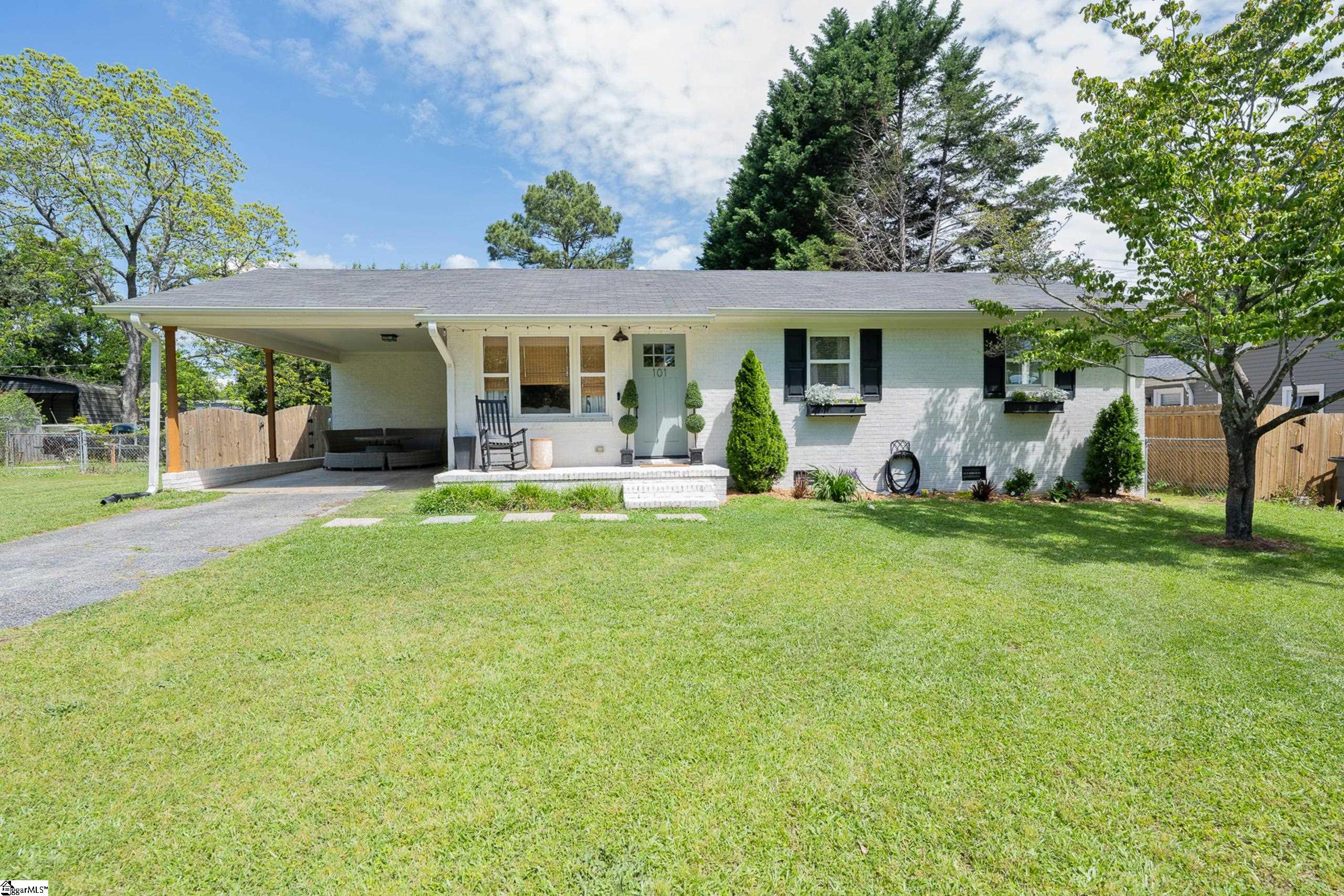 101 Dove Lane