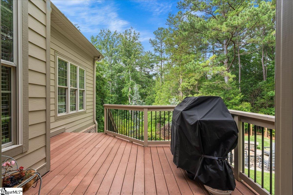 112 Griffith Hill Way