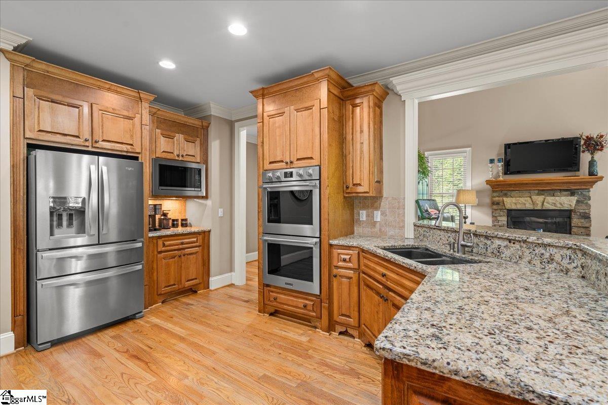 112 Griffith Hill Way