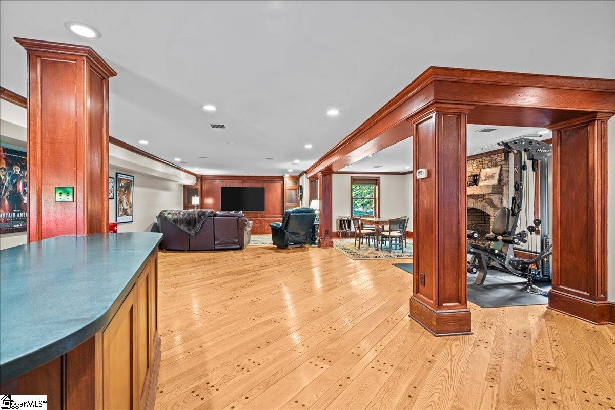 4 Huntington Court