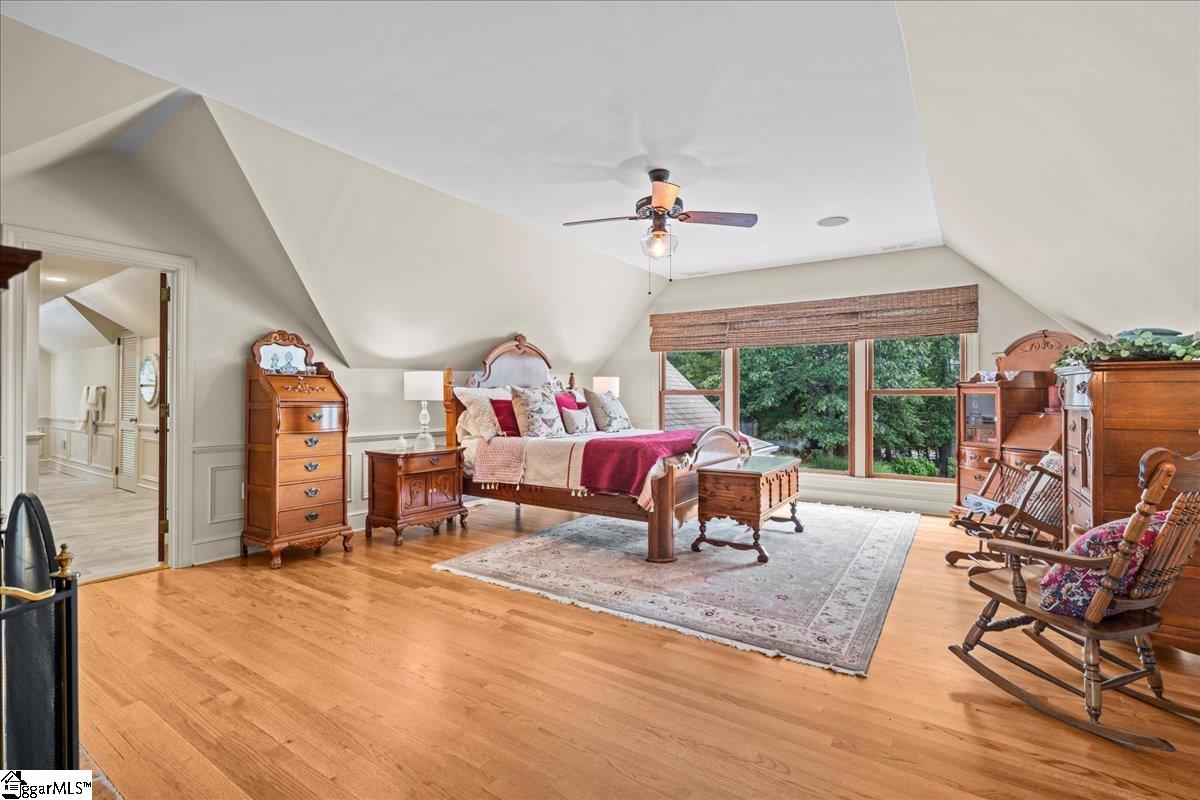4 Huntington Court