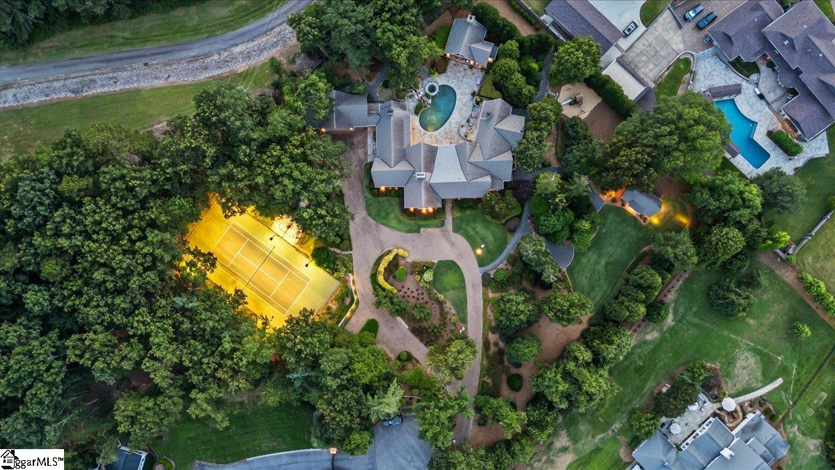 4 Huntington Court
